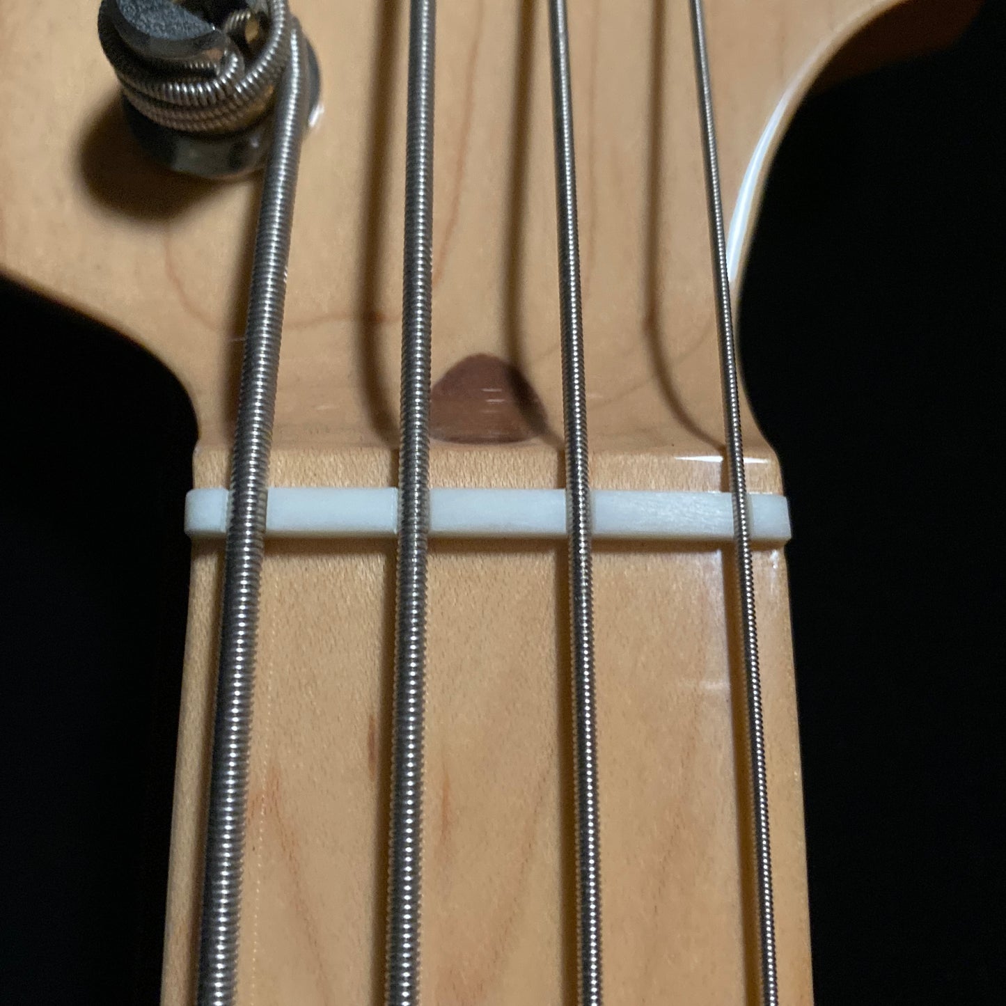 Fender Made in Japan Traditional 50s Precision Bass Maple Fingerboard 2TS