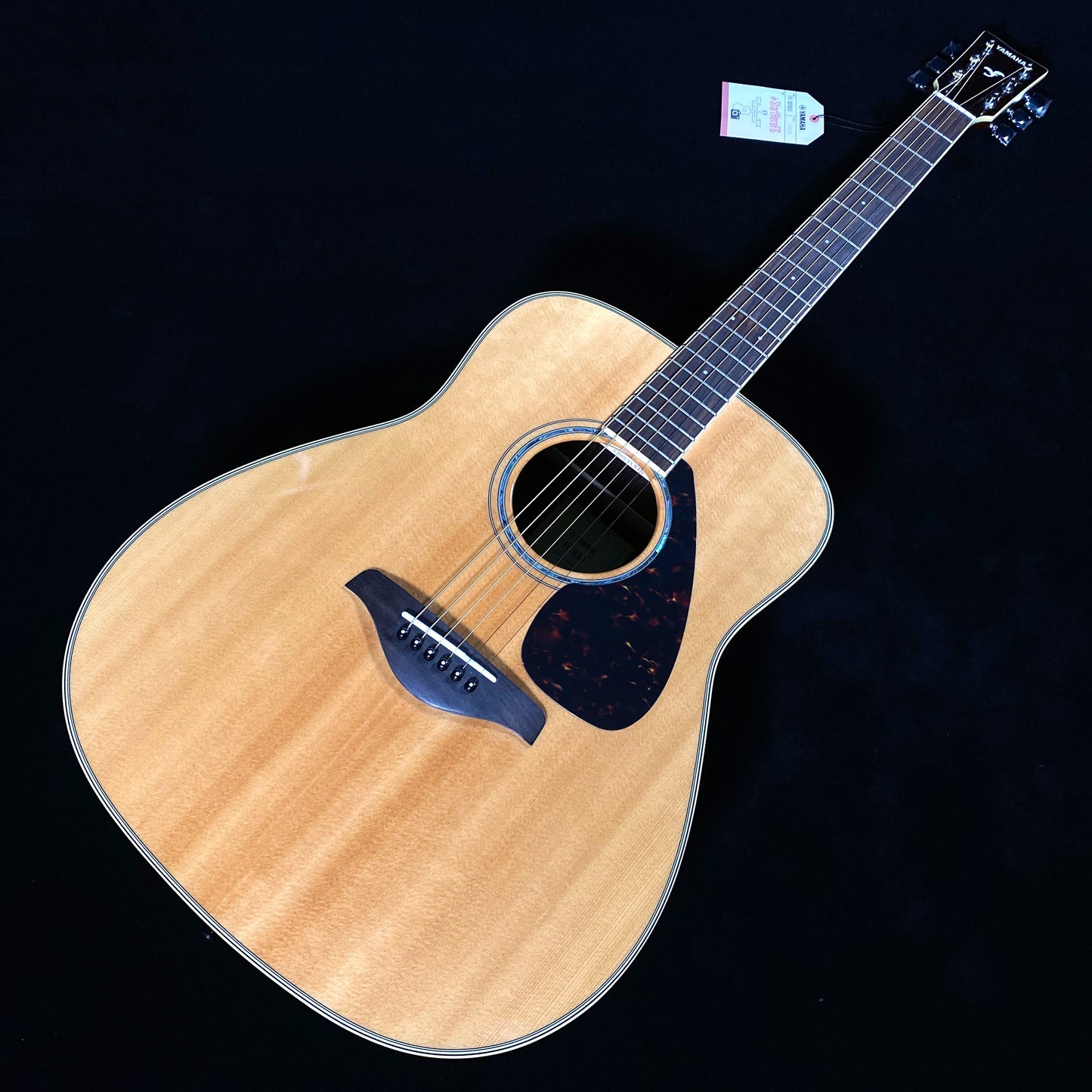 YAMAHA FG830 NT