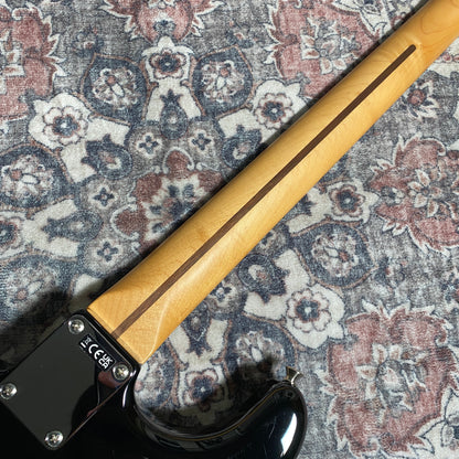 中古Fender Made in Japan Hybrid II Stratocaster